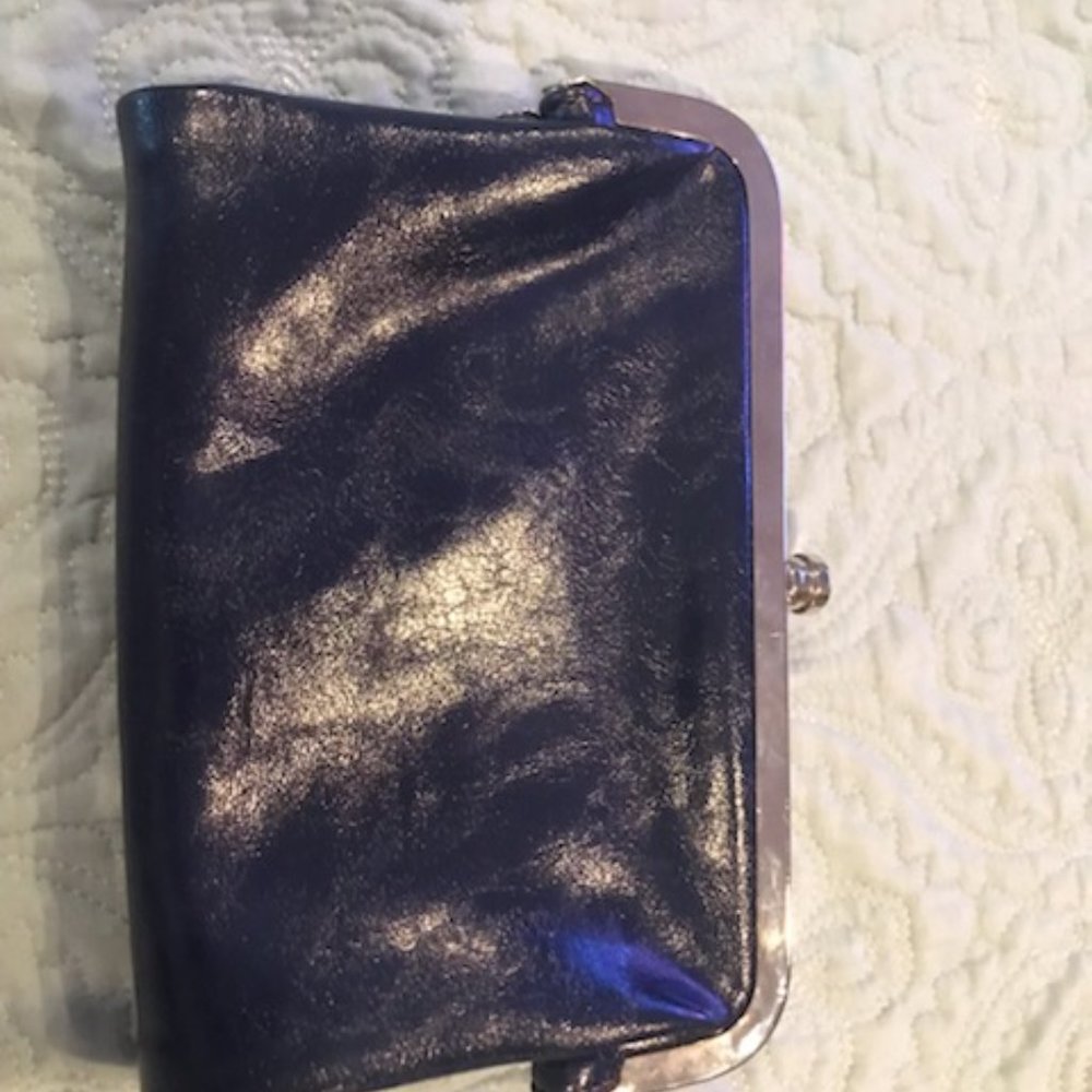 Super cute Double Kisslock Fold Leather Wallet!